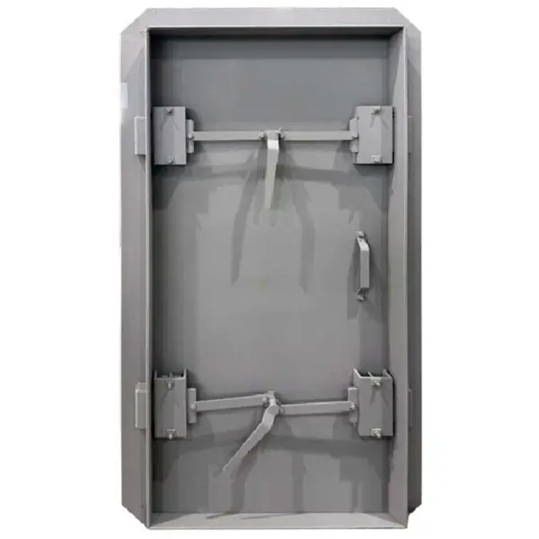 Porte para-souffle 3 bars, étanche aux gaz, vue de l'intérieur. Classe finlandaise S1.